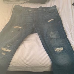I’m selling Ralph Lauren Hampton relaxed straight and they are also distressed.